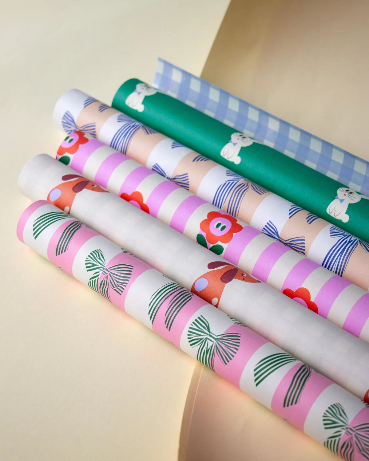 Cadeaupapier strikken roze groen 70cm